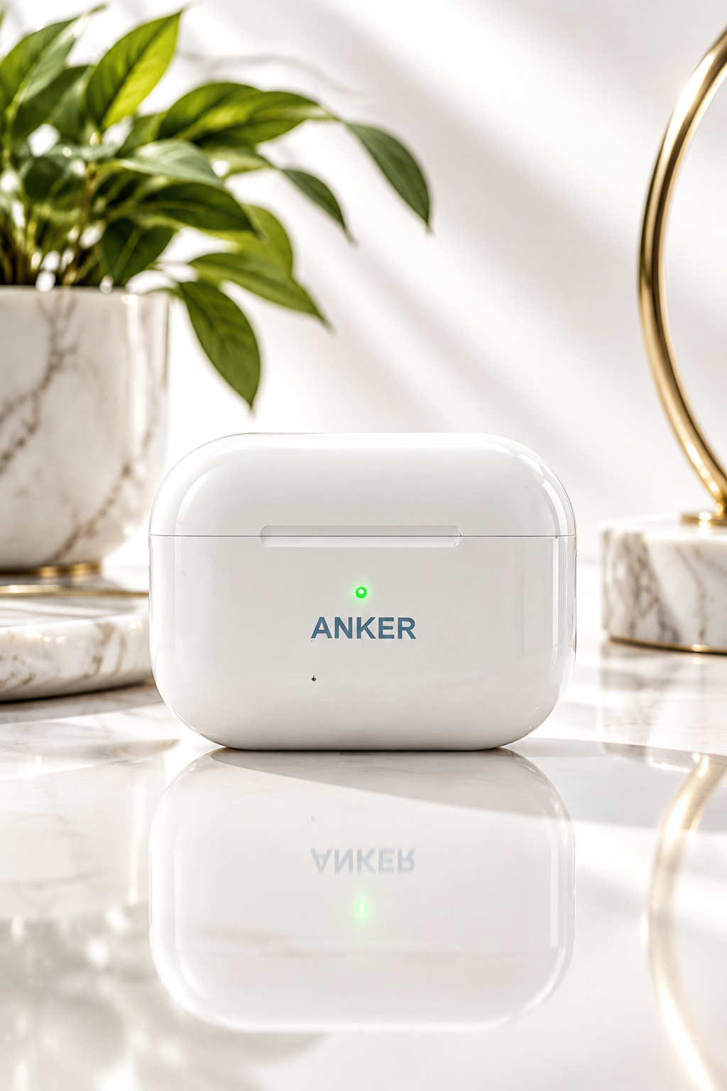 Écouteurs sans fil ANKER blancs avec boîtier de charge